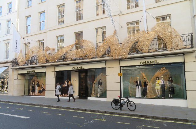 Chanel, 158-159 New Bond Street
